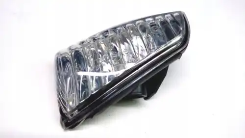 Стекло фары VOLVO 8679775