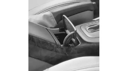  ПЕПЕЛЬНИЦА ПЕРЕДНЯЯ 9204066 VOLVO