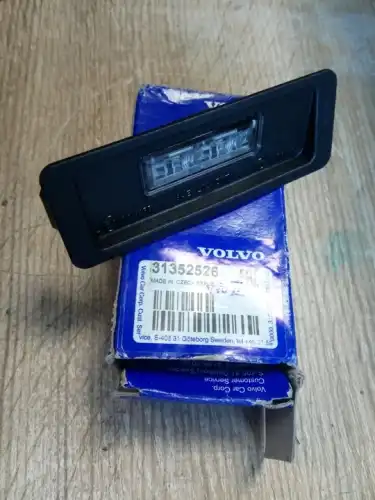 Фонарь габаритный VOLVO 31352526