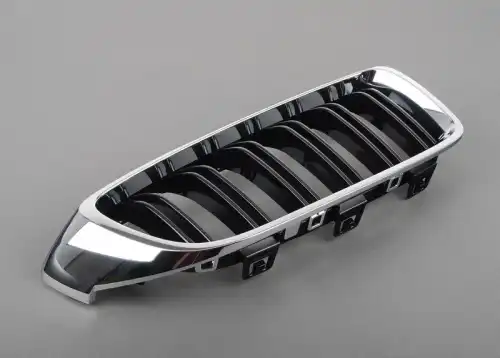 Решетка бампера BMW 51138054332