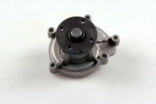 помпа!\ MB W169/W245 2.0CDI 04-12 P1515 HEPU