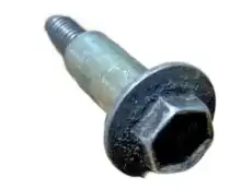 БОЛТ 132246N201 NISSAN