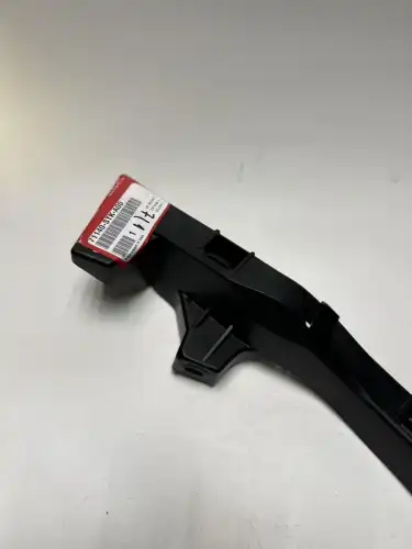 Усилитель бампера HONDA 71140STKA00