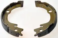 Тормозные колодки барабанные DENCKERMANN B120156