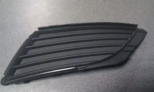Решетка бампера OPEL 13132424