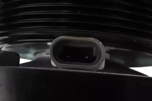 Компрессор кондиционера 1134343 GMC