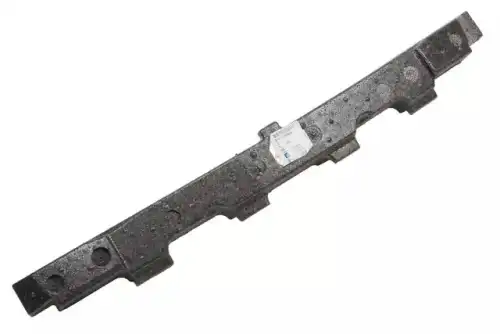 Усилитель бампера GM 13267838