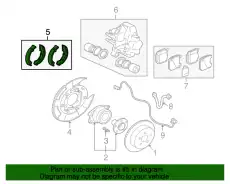 Тормозные колодки барабанные MITSUBISHI MR129855