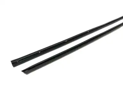 Уплотнитель двери NISSAN 808393JA0A