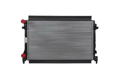Радиатор системы охлаждения двигателя VALEO 716902