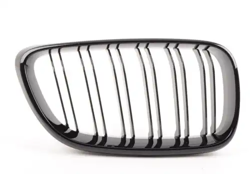 Решетка радиатора BMW 51712355448