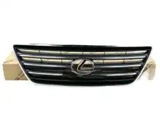 Решетка радиатора TOYOTA / LEXUS 53101-60560