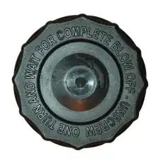 Крышка расширительного бачка UC RNEC0004