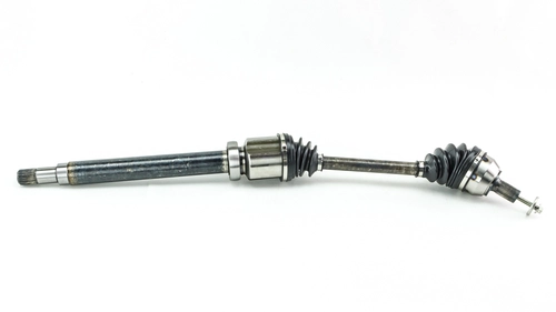 ВАЛ ПРИВОДНОЙ ПРАВЫЙ МКПП FO16805795 DOMINANT