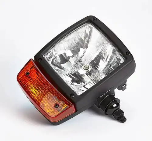 Фара CASE IH 368055A1