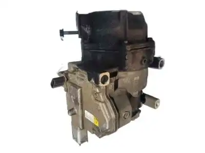 Компрессор кодиционера 88370-52012 TOYOTA / LEXUS