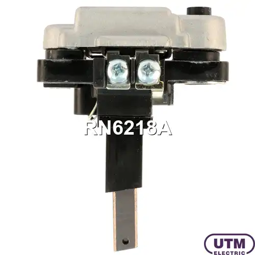 РЕГУЛЯТОР ГЕНЕРАТОРА + ЩЕТКОДЕРЖАТЕЛЬ RN6218A UTM