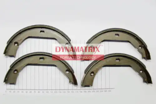 Тормозные колодки барабанные DYNAMAX DBS585
