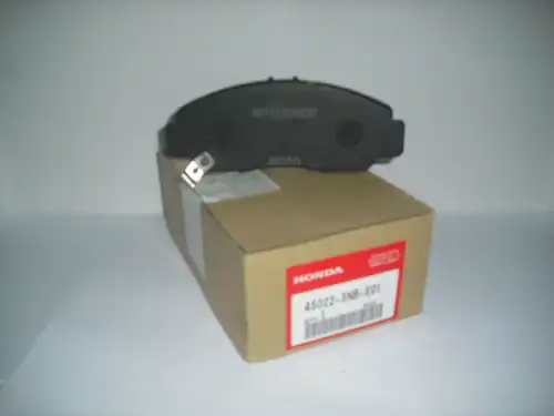 Тормозные колодки дисковые HONDA 45022SNBE01