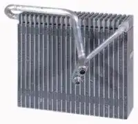 Радиатор кондиционера (конденсатор) THERMOTEC KTT150009