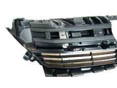 Решетка радиатора TOYOTA / LEXUS 5311275010