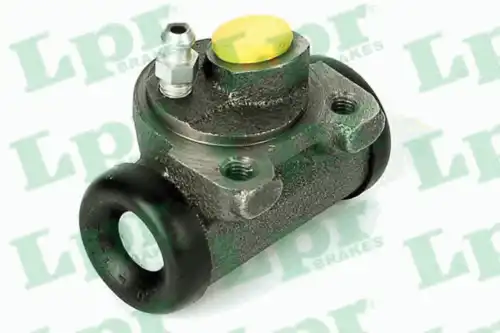 Тормозные колодки барабанные LPR 4670