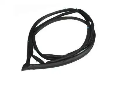 Уплотнитель двери TOYOTA / LEXUS 67861-60073