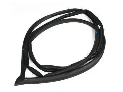 Уплотнитель двери TOYOTA / LEXUS 6786201050