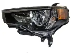 Фара TOYOTA / LEXUS 81170-35571
