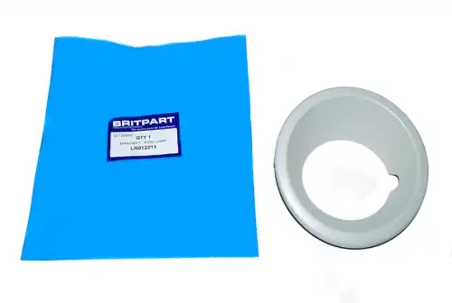 LR012211 облицовка противотуманки левая d3 c 2009- BRITPART