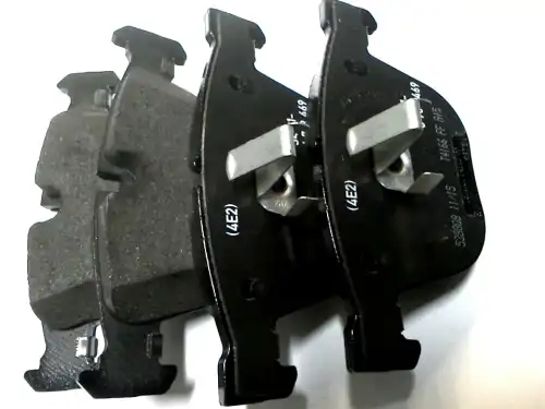 Тормозные колодки дисковые BMW 34 21 0 403 290