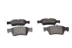 Тормозные колодки дисковые BOSCH 0 986 424 699