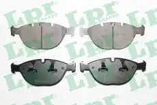 Тормозные колодки дисковые передняя ось LPR 05P1330