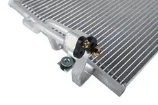 Радиатор кондиционера (конденсатор) STELLOX 10-45016-SX