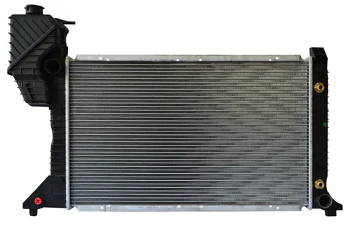 Радиатор системы охлаждения двигателя GERAT MR1334R