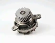 насос водяной Volv 980985 GK