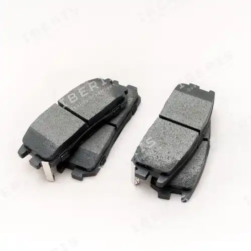 Тормозные колодки дисковые IBERIS IB153036