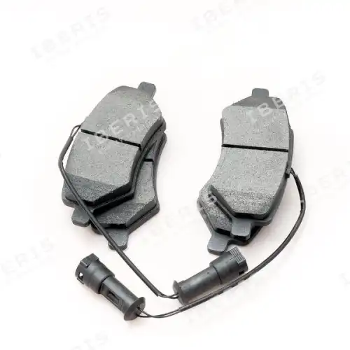 Тормозные колодки дисковые IBERIS IB153004