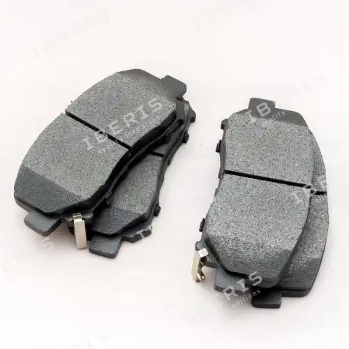 Тормозные колодки дисковые IBERIS IB153066