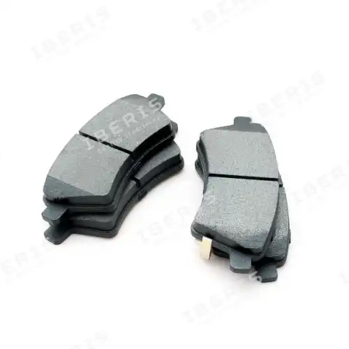 Тормозные колодки дисковые IBERIS IB153085