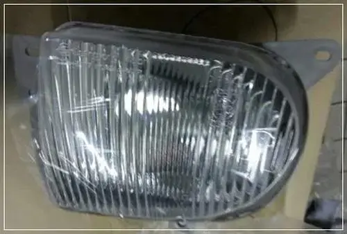 Фара противотуманная SSANGYONG &nbsp;/ KGM 8320105500X