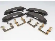 Тормозные колодки дисковые GM 19207421