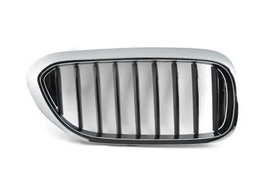 Решетка радиатора BMW 51 13 7 390 864