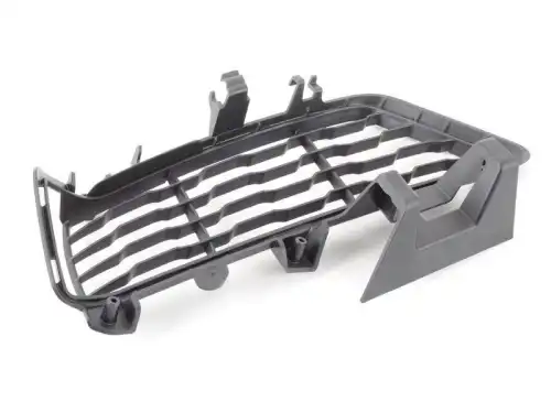 Решетка бампера BMW 51 11 8 068 126
