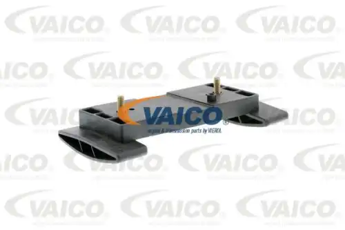 Кронштейн крепления бампера V301886 VAICO