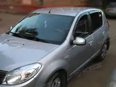 R11309 Дефлектора Renault Sandero 2007- COBRA TUNING