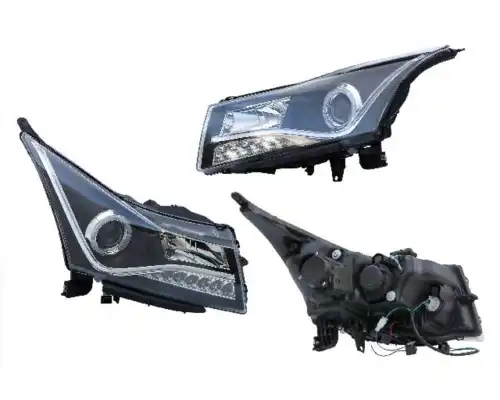 Фара EAGLE EYES GM555B9WH0B2H