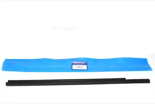 Уплотнитель двери BRITPART LR044768