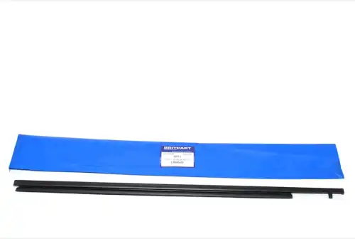 Уплотнитель двери BRITPART LR044652