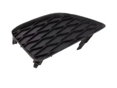 Решетка бампера TOYOTA / LEXUS 8148112080